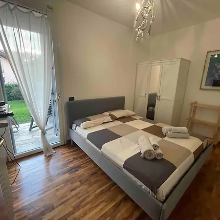 Hotell Bellissima Vicino Al Di Lecco Climatizzata Barbecue 3*
